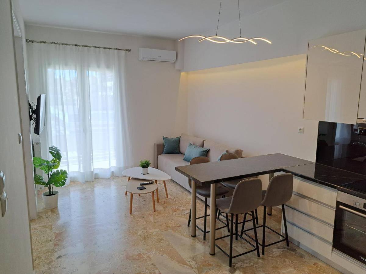 Luxury Suite Patras Ngoại thất bức ảnh